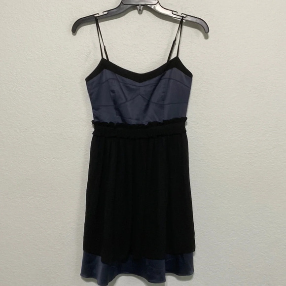 BCBGeneration Blue Black Satin Chiffon Sleeveless Mini Dress Size 0 - Picture 2 of 8